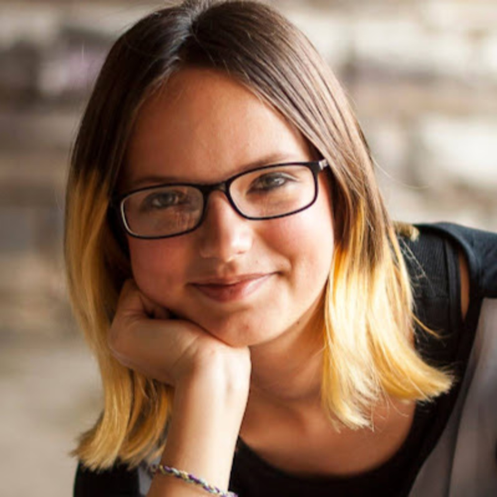 Meet your Posher, Charlotte